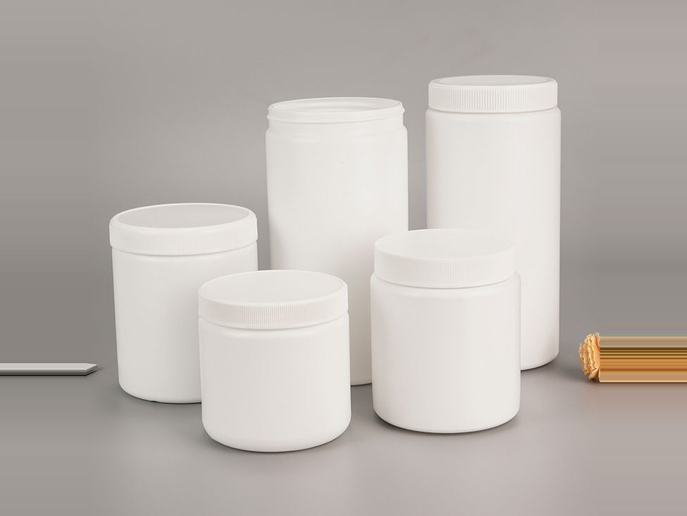 HDPE Jars - plastic packaging manufactured by Ganpati Containers in Sri Ganganagar, Rajasthan